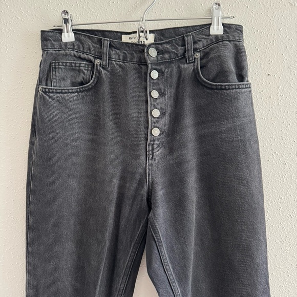 Reformation Cynthia Button Fly Straight Jean 27 Ventura Wash - Picture 4 of 8